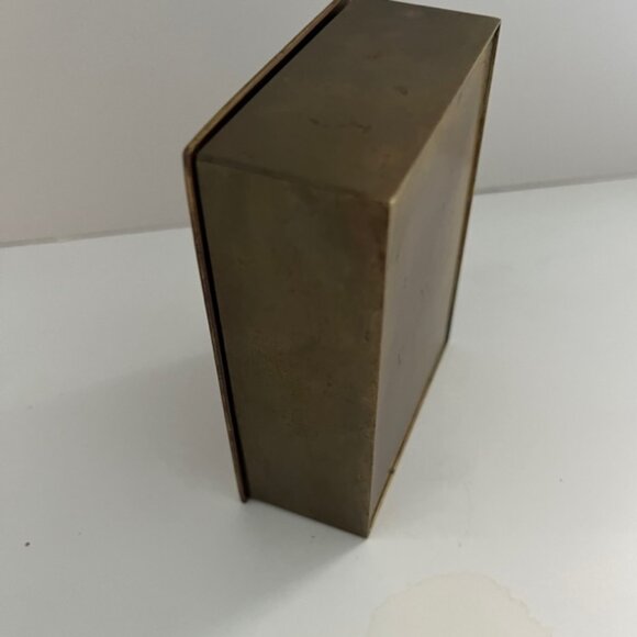 Vintage Trinket Box / Brass box lined with Teak Wood and Ceramic top - Picture 10 of 13